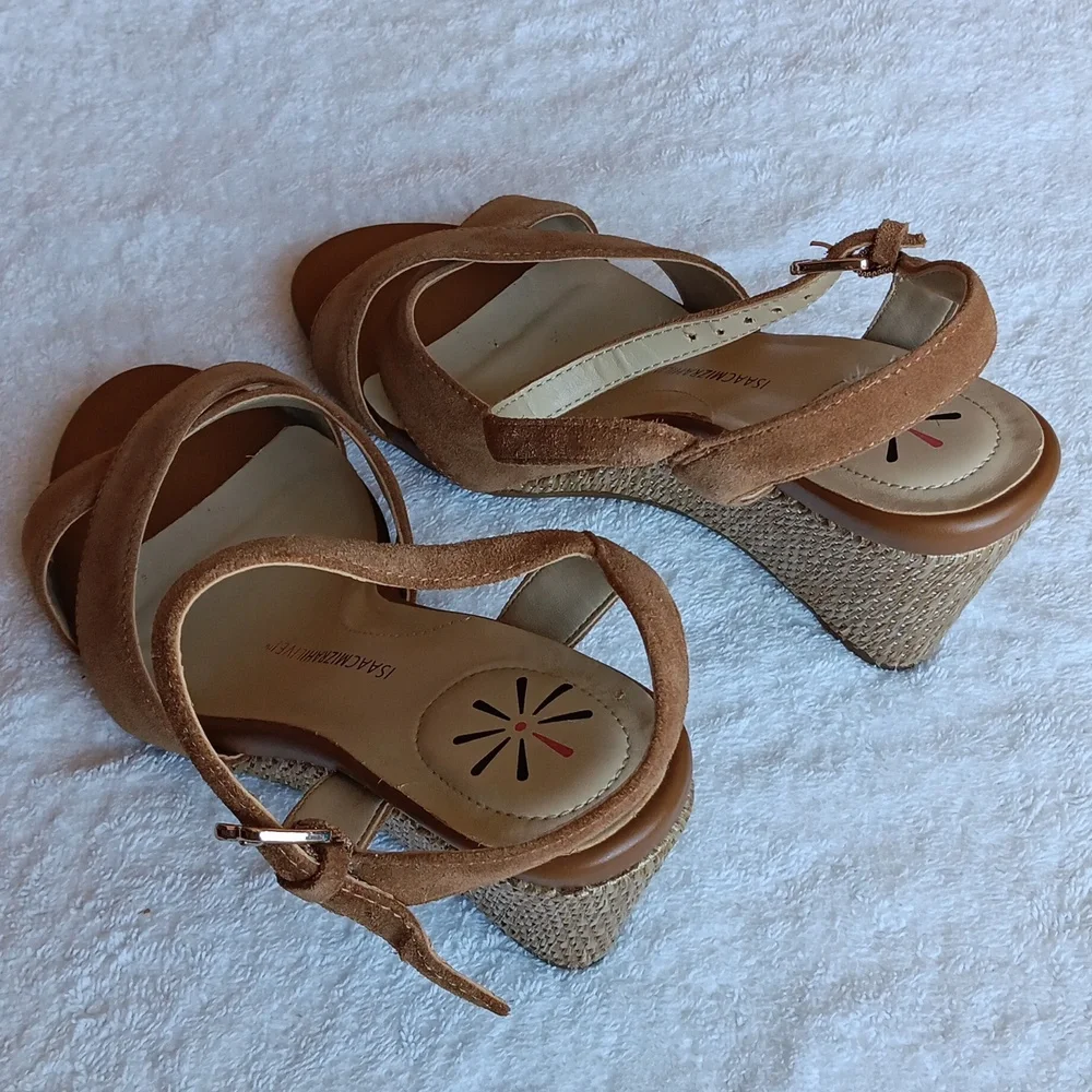 Isaac Mizrahi great gently
